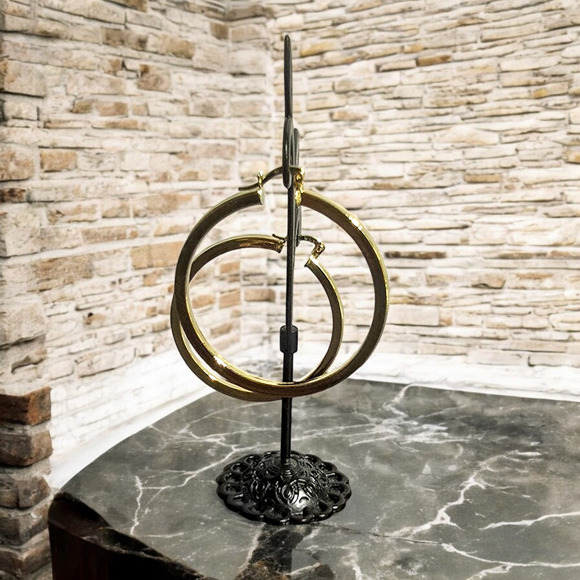 Boutique New Large polished gold tone hoops 1-3/4" diameter - Picture 7 of 7